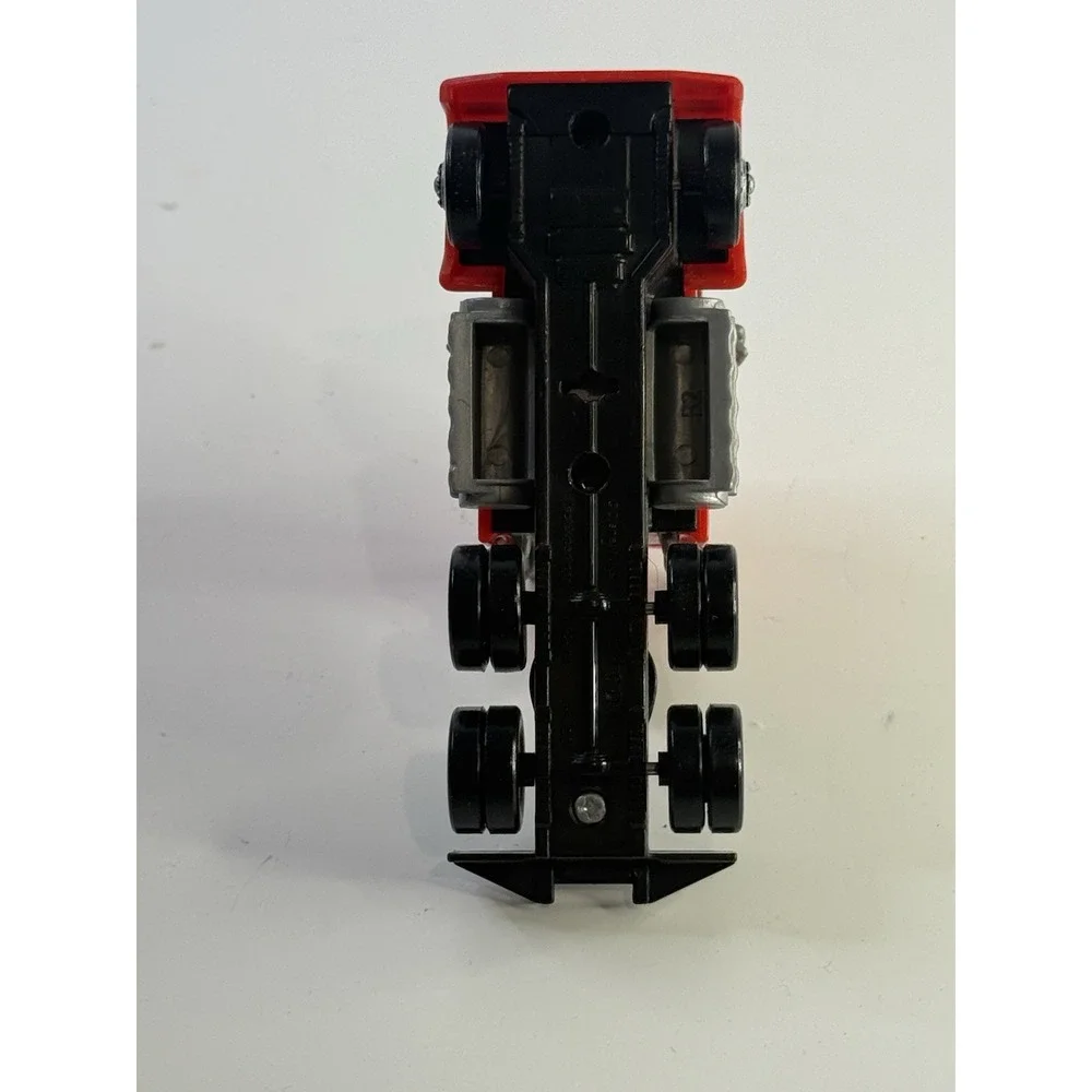 Disney Pixar Cars 3 Deluxe Mack Semi Truck 5